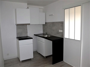 t1 à la location -   63400  CHAMALIERES, surface 35 m2 location t1 - UBI481325156